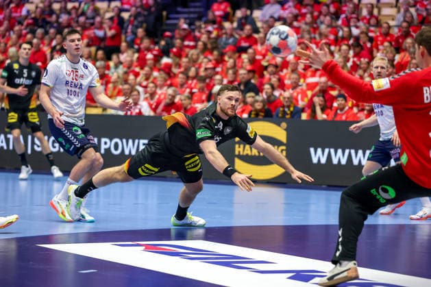 24.01.2026, Handball, Men s EHF EURO 2026, Deutschland - Norwegen, Jyske Bank Boxen in Herning, Dänemark, Main Round: xxxxxxxxxxxxx Dänemark