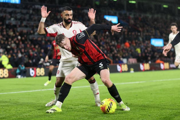 Bournemouth v Liverpool 24 January 2026, Bournemouth - Premier League Football - AFC Bournemouth v Liverpool - Mohamed Salah of Liverpool and Adrien Truffert of Bournemouth - Photo: Charlotte Wilson Offside. Bournemouth UK Copyright: xCharlottexWilsonx xOffsidexOffside
