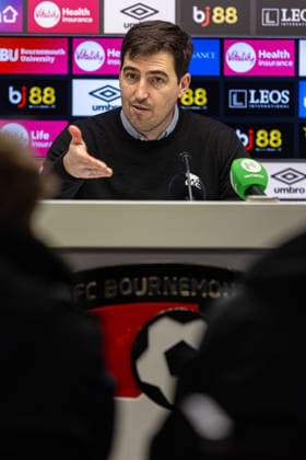 Football - FA Premier League - Bournemouth AFC v Liverpool FC BOURNEMOUTH, ENGLAND - Saturday, January 24, 2026: Bournemouth s manager Andoni Iraola during a post-match press conference, PK, Pressekonferenz after the FA Premier League match between Bournemouth AFC and Liverpool FC at Dean Court. Bournemouth won 3-2. (Photo by David Rawcliffe Propaganda) BOURNEMOUTH Dean Court DORSET ENGLAND  Copyright: xDavidxRawcliffex P2026-01-24-Bournemouth_Liverpool-196