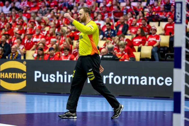 24.01.2026, Handball, Men s EHF EURO 2026, Deutschland - Norwegen, Jyske Bank Boxen in Herning, Dänemark, Main Round: Andreas Wolff (Germany 33) gestikulierend auf dem Spielfeld Dänemark