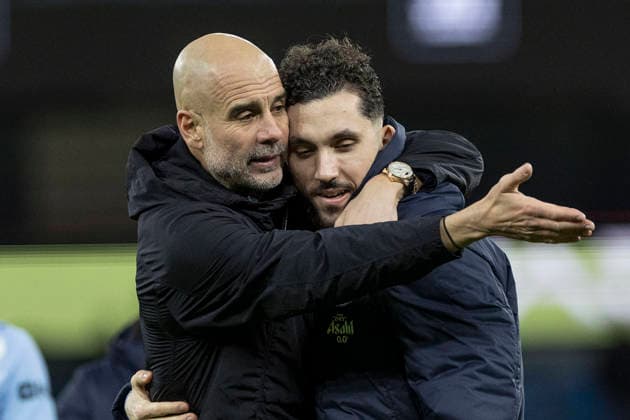 Manchester City v Wolverhampton Wanderers - Premier League Manchester City F.C. manager Pep Guardiola celebrates at full time during the Premier League match between Manchester City and Wolverhampton Wanderers at the Etihad Stadium in Manchester, on January 24, 2026. Manchester Manchester United, ManU Kingdom  Copyright: xMIxNewsx originalFilename:fletcher-manchest260124_npFVY.jpg
