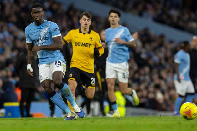 Manchester City v Wolverhampton Wanderers - Premier League Marc Guehi 15 of Manchester City F.C. is in action during the Premier League match between Manchester City and Wolverhampton Wanderers at the Etihad Stadium in Manchester, England, on January 24, 2026. Manchester Manchester United, ManU Kingdom  Copyright: xMIxNewsx originalFilename:fletcher-manchest260124_npRTH.jpg