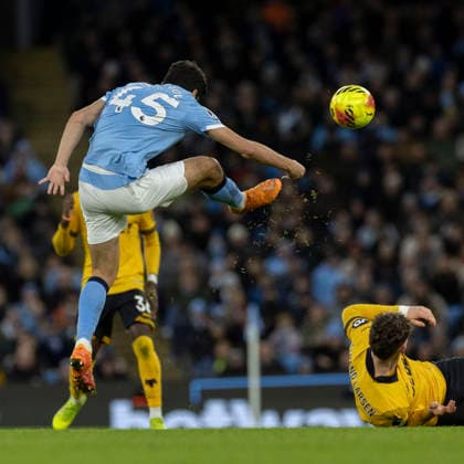 Manchester City v Wolverhampton Wanderers - Premier League Abdukodir Khusanov 45 of Manchester City F.C. is in action during the Premier League match between Manchester City and Wolverhampton Wanderers at the Etihad Stadium in Manchester, England, on January 24, 2026. Manchester Manchester United, ManU Kingdom  Copyright: xMIxNewsx originalFilename:fletcher-manchest260124_npW4B.jpg