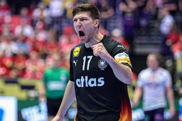 17Zerbe, Lukas in action Match between NORWAY VS GERMANY valid for Men s EHF EURO 2026 at Jyske Bank Boxen in Herning on 24 January 2026. Herning Jyske Bank Boxen Herning Denmark Copyright: xIMAGOx xPRIMExSPORTSxIMAGESx xANGELOxMOREIRAx
