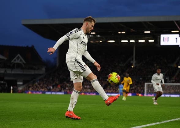 24th January 2026; Craven Cottage, Fulham, London, England; Premier League Football, Fulham versus Brighton and Hove Albion; Joachim Andersen of Fulham on the ball  JohnxPatrickxFletcher Content restricted for UK based newspaper