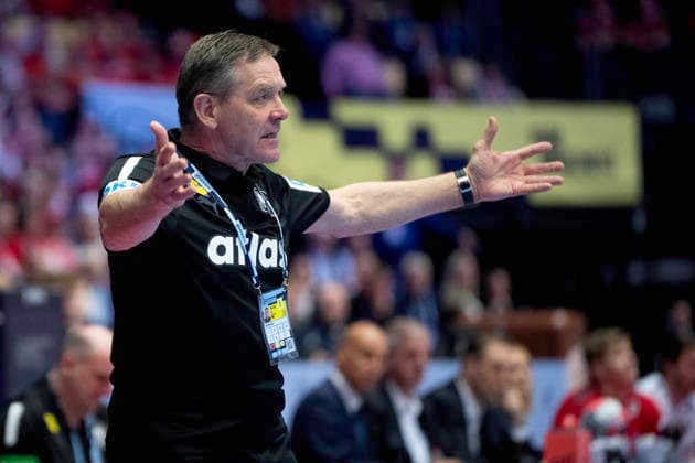 European Men s Handball Championship: Germany - Norway Germany s national coach Alfred Gislason reacts during the men s handball match between Germany and Norway in EHF Euro 2026 group B at Jyske Bank Boxen in Herning, Saturday, January 24, 2026. (Photo: Bo Amstrup Ritzau Scanpix) , Herning Denmark Mors Copyright: BoxAmrstrupx xRitzauxScanpix BoxAmstrupx spdk20260124-222235-L