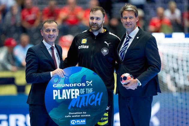European Men s Handball Championship: Germany - Norway Germany s goalkeeper Andreas Wolff is named player of the match after the men s handball game between Germany and Norway in EHF Euro 2026 Group B at Jyske Bank Boxen in Herning, Saturday, January 24, 2026. (Photo: Bo Amstrup Ritzau Scanpix) , Herning Denmark Mors Copyright: BoxAmrstrupx xRitzauxScanpix BoxAmstrupx spdk20260124-221933-L