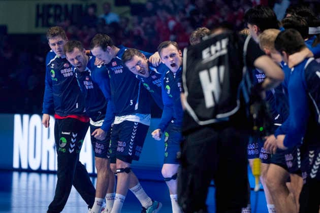 Men s European Handball Championship: Germany - Norway The Norwegian players during the playing of Norway s national anthem at the men s handball match between Germany and Norway in EHF Euro 2026 group B at Jyske Bank Boxen in Herning, Saturday, January 24, 2026. (Photo: Bo Amstrup Ritzau Scanpix) , Herning Denmark Mors Copyright: BoxAmrstrupx xRitzauxScanpix BoxAmstrupx spdk20260124-225339-L