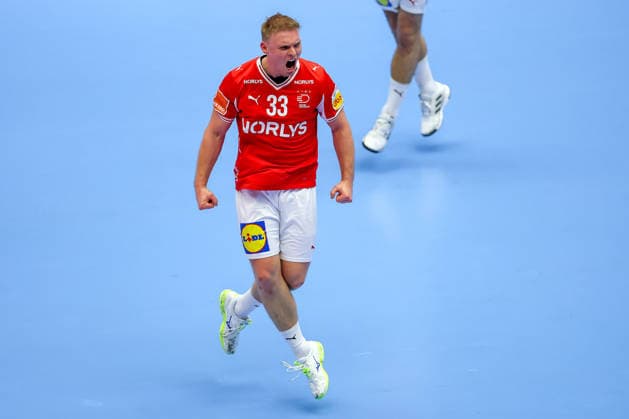 24.01.2026, Handball, Men s EHF EURO 2026, Dänemark -Spanien, Jyske Bank Boxen in Herning, Dänemark, Main Round: Emil Siersbaek Bergholt (Denmark 33) jubelnd Dänemark