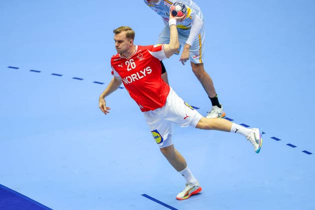 24.01.2026, Handball, Men s EHF EURO 2026, Dänemark -Spanien, Jyske Bank Boxen in Herning, Dänemark, Main Round: Johan a Plogv Hansen (Denmark 26) Dänemark