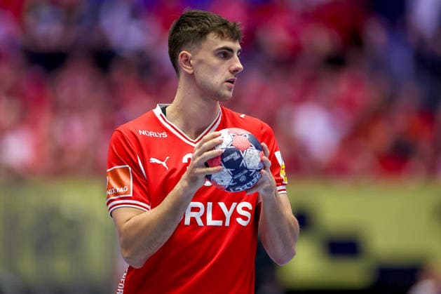 24.01.2026, Handball, Men s EHF EURO 2026, Dänemark -Spanien, Jyske Bank Boxen in Herning, Dänemark, Main Round: Mads Hoxer Hangaard (Denmark 38) Dänemark