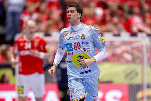 24.01.2026, Handball, Men s EHF EURO 2026, Dänemark -Spanien, Jyske Bank Boxen in Herning, Dänemark, Main Round: Ian Barrufet Torrebejano (Espania 80) Dänemark