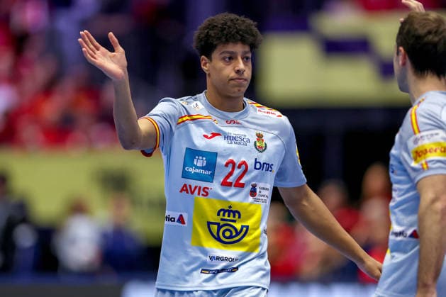 24.01.2026, Handball, Men s EHF EURO 2026, Dänemark -Spanien, Jyske Bank Boxen in Herning, Dänemark, Main Round: Marcos Fis Ballester (Espania 22) Dänemark