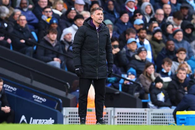 Manchester City v Wolverhampton Wanderers, Premier League Wolverhampton Wanderers manager Rob Edwards during the Manchester City v Wolverhampton Wanderers Premier League match at the Etihad Stadium, Manchester, England on 24 January 2026 Credit: Ryan Crockett Every Second Media Editorial use only. All images are copyright Every Second Media Limited. No images may be reproduced without prior permission. All rights reserved. Premier League and Football League images are subject to licensing agreements with Football DataCo Limited. see https: www.football-dataco.com Copyright: xIMAGO EveryxSecondxMediax ESM-1769-0205 RyanxCrockettx xEveryxSecondxMediax