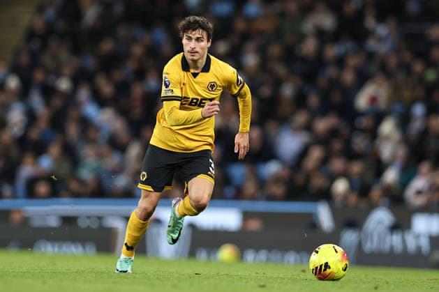 Manchester City v Wolverhampton Wanderers, Premier League Hugo Bueno of Wolverhampton Wanderers during the Manchester City v Wolverhampton Wanderers Premier League match at the Etihad Stadium, Manchester, England on 24 January 2026 Credit: Ryan Crockett Every Second Media Editorial use only. All images are copyright Every Second Media Limited. No images may be reproduced without prior permission. All rights reserved. Premier League and Football League images are subject to licensing agreements with Football DataCo Limited. see https: www.football-dataco.com Copyright: xIMAGO EveryxSecondxMediax ESM-1769-0247 RyanxCrockettx xEveryxSecondxMediax