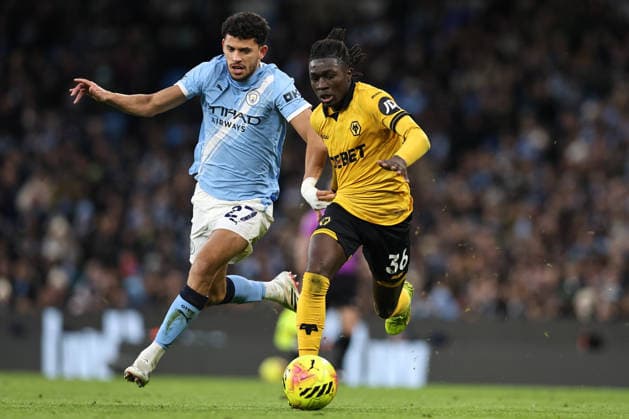 Manchester City v Wolverhampton Wanderers, Premier League Matheus Nunes of Manchester City and Mateus Mane of Wolverhampton Wanderers battle for possession during the Manchester City v Wolverhampton Wanderers Premier League match at the Etihad Stadium, Manchester, England on 24 January 2026 Credit: Ryan Crockett Every Second Media Editorial use only. All images are copyright Every Second Media Limited. No images may be reproduced without prior permission. All rights reserved. Premier League and Football League images are subject to licensing agreements with Football DataCo Limited. see https: www.football-dataco.com Copyright: xIMAGO EveryxSecondxMediax ESM-1769-0250 RyanxCrockettx xEveryxSecondxMediax