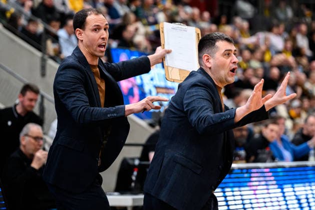 Ludwigsburg, BBL - 25 26 - MHP Riesen Ludwigsburg vs. Basketball Loewen Braunschweig Coach Konstantinos Papazoglou (Braunschweig) Ludwigsburg MHP Arena Baden-Württemberg Deutschland
