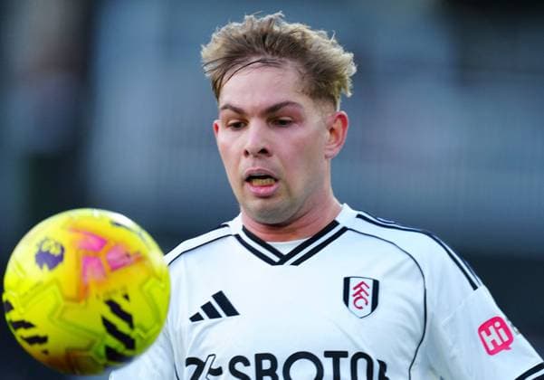 Emile Smith Rowe of Fulham Fulham v Brighton and Hove Albion, Premier League, Football, Craven Cottage, London, UK - 24 Jan 2026London Craven Cottage United Kingdom EDITORIAL USE ONLY No use with unauthorised audio, video, data, fixture lists, club league logos or live services. Online in-match use limited to 120 images, no video emulation. No use in betting, games or single club league player publications. Copyright: xJavierxGarcia Shutterstockx 16425974go