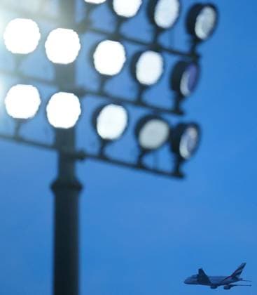 A plane flies past a floodlight Fulham v Brighton and Hove Albion, Premier League, Football, Craven Cottage, London, UK - 24 Jan 2026London Craven Cottage United Kingdom EDITORIAL USE ONLY No use with unauthorised audio, video, data, fixture lists, club league logos or live services. Online in-match use limited to 120 images, no video emulation. No use in betting, games or single club league player publications. Copyright: xJavierxGarcia Shutterstockx 16425974fx