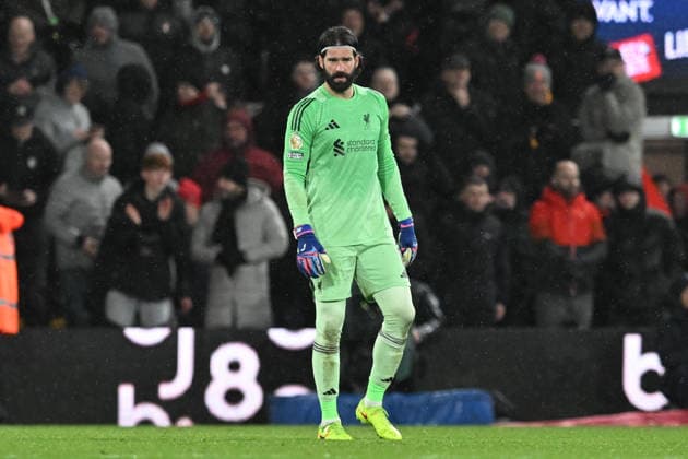 Bournemouth v Liverpool, Premier League Alisson Becker (1) of Liverpool during the Premier League match between Bournemouth and Liverpool at the Vitality Stadium, Bournemouth, UK on 24 January 2026. Bournemouth Vitality Stadium Dorset UK Editorial use only DataCo restrictions apply See www.football-dataco.com , Copyright: xGrahamxHuntx PSI-23639-0270