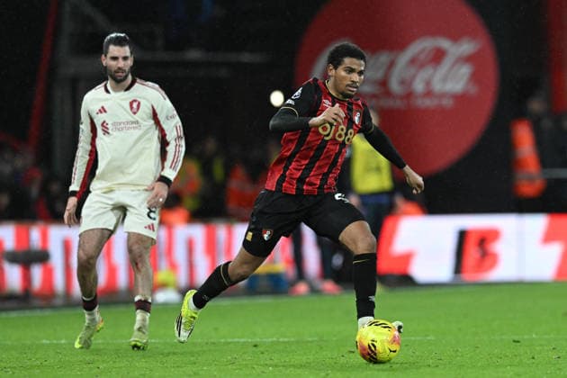 Bournemouth v Liverpool, Premier League Amine Adli (21) of AFC Bournemouth on the attack during the Premier League match between Bournemouth and Liverpool at the Vitality Stadium, Bournemouth, UK on 24 January 2026. Bournemouth Vitality Stadium Dorset UK Editorial use only DataCo restrictions apply See www.football-dataco.com , Copyright: xGrahamxHuntx PSI-23639-0277