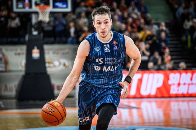 Neu Ulm, Deutschland, 24.01.26: Ryan Miksell (MLP Academics Heidelberg) in Aktion, am Ball, Einzelaktion waehrend des Basketball Bundesliga Spiels zwischen ratiopharm ulm vs MLP Academics Heidelberg in der ratiopharm Arena am 24. Januar 2026 in Neu Ulm, Deutschland. (Foto von Harry Langer DeFodi Images) ratiopharm Arena, Germany, 24.01.26: Ryan Miksell (MLP Academics Heidelberg) controls the Ball during the Basketball Bundesliga match between ratiopharm ulm vs MLP Academics Heidelberg at Neu Ulm on January 24, 2026 in ratiopharm Arena, Germany. (Photo by Harry Langer DeFodi Images) (Photo by Harry Langer DeFodi Images) -