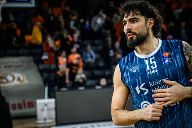 Neu Ulm, Deutschland, 24.01.26: Marcel Kessen (MLP Academics Heidelberg) Schaut waehrend des Basketball Bundesliga Spiels zwischen ratiopharm ulm vs MLP Academics Heidelberg in der ratiopharm Arena am 24. Januar 2026 in Neu Ulm, Deutschland. (Foto von Harry Langer DeFodi Images) ratiopharm Arena, Germany, 24.01.26: Marcel Kessen (MLP Academics Heidelberg) Looks on during the Basketball Bundesliga match between ratiopharm ulm vs MLP Academics Heidelberg at Neu Ulm on January 24, 2026 in ratiopharm Arena, Germany. (Photo by Harry Langer DeFodi Images) (Photo by Harry Langer DeFodi Images) -