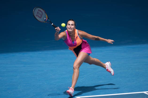 January 25, 2026: 1st seed ARYNA SABALENKA of Belarus in action against 17th seed VICTORIA MBOKO of Canada on Rod Laver Arena in a Women s Singles 4th round match on day 8 of the 2026 Australian Open in Melbourne, Australia. Cal Media Melbourne Australia - ZUMAc04_ 20260125_faf_c04_005 Copyright: xSydneyxLowx