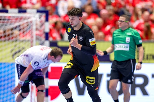 24.01.2026, Handball, Men s EHF EURO 2026, Deutschland - Norwegen, Jyske Bank Boxen in Herning, Dänemark, Main Round: Marko Grgic (Germany 71) jubelnd nach dem Tor Dänemark
