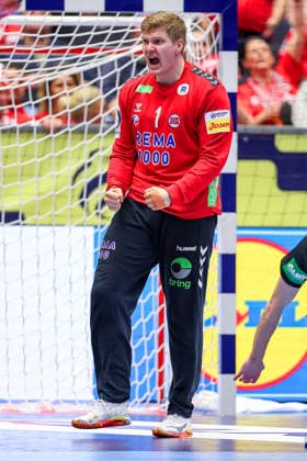 24.01.2026, Handball, Men s EHF EURO 2026, Deutschland - Norwegen, Jyske Bank Boxen in Herning, Dänemark, Main Round: Robin Paulsen Haug (Norway 01) jubelnd Dänemark