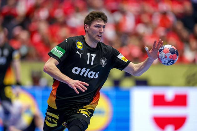 24.01.2026, Handball, Men s EHF EURO 2026, Deutschland - Norwegen, Jyske Bank Boxen in Herning, Dänemark, Main Round: Lukas Zerbe (Germany 17) Dänemark