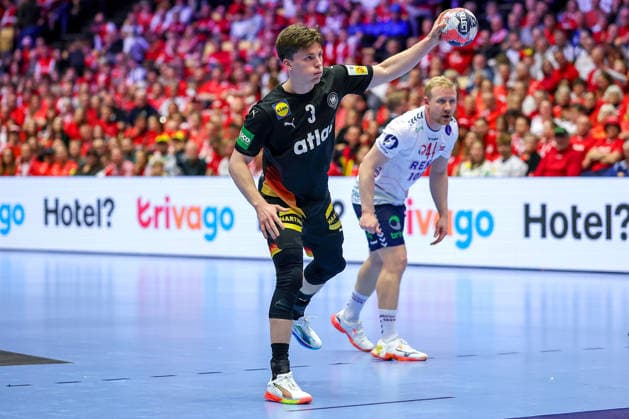 24.01.2026, Handball, Men s EHF EURO 2026, Deutschland - Norwegen, Jyske Bank Boxen in Herning, Dänemark, Main Round: Nils Lichtlein (Germany 03) Dänemark
