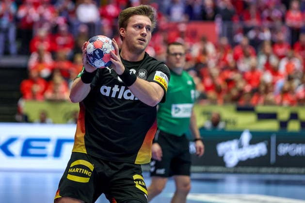 24.01.2026, Handball, Men s EHF EURO 2026, Deutschland - Norwegen, Jyske Bank Boxen in Herning, Dänemark, Main Round: Franz Semper (Germany 32) Dänemark