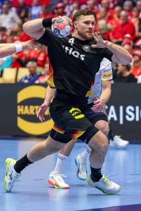 24.01.2026, Handball, Men s EHF EURO 2026, Deutschland - Norwegen, Jyske Bank Boxen in Herning, Dänemark, Main Round: Johannes Golla (Germany 04) Dänemark