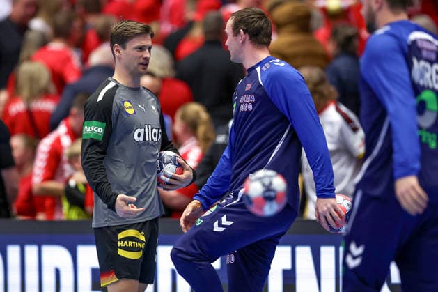 24.01.2026, Handball, Men s EHF EURO 2026, Deutschland - Norwegen, Jyske Bank Boxen in Herning, Dänemark, Main Round: Rune Dahmke (Germany 34) neben Sander Sagosen (Norway 05) Dänemark