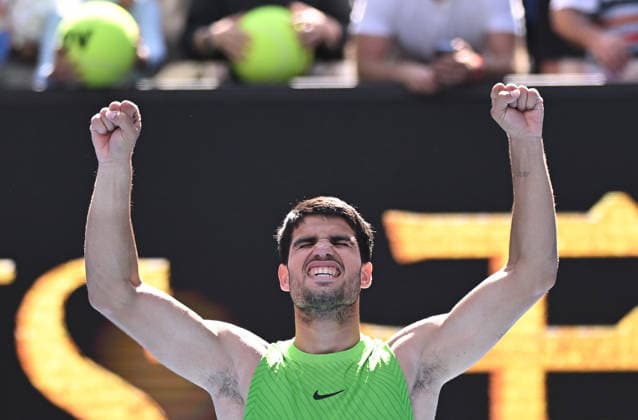 TENNIS AUSTRALIAN OPEN, Carlos Alcaraz of Spain celebrates winning the Men™s 4th round match against Tommy Paul of USA on day 8 of the 2026 Australian Open tennis tournament at Melbourne Park in Melbourne, Sunday, January 25, 2026. ( NO ARCHIVING MELBOURNE VICTORIA AUSTRALIA  Copyright: xJAMESxROSSx 20260125163658045896