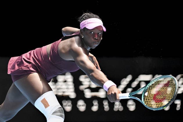 Australian Open 2026 MELBOURNE, AUSTRALIA - JANUARY 25: Victoria Mboko (CAN) in action against Aryna Sabalenka (not seen) during round 4 at the Australian Open grand slam tennis tournament at Melbourne Park in Melbourne, Australia on January 25, 2026 Mark Avellino Anadolu Melbourne Australia. Editorial use only. Please get in touch for any other usage.  Copyright: x2026xAnadoluxMarkxAvellinox