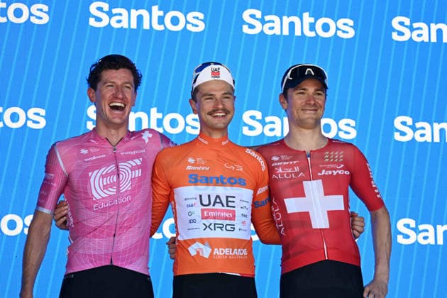 25-01-2026 Tour Down Under; Tappa 05 Stirling - Stirling; 2026, Uae Emirates - Xrg; 2026, Jayco Aula; 2026, Ef Education - Easypost; Vine, Jai; Schmid, Mauro; Sweeny, Harrison; Stirling; 