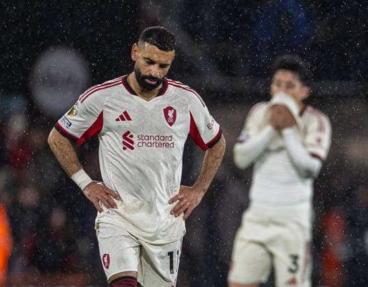 (260125) -- BOURNEMOUTH, Jan. 25, 2026 () -- Liverpool s Mohamed Salah looks dejected after Bournemouth score the winning goal in the 95th minute during the English Premier League match between Bournemouth and Liverpool in Bournemouth, Britain, on Jan. 24, 2026. () FOR EDITORIAL USE ONLY. NOT FOR SALE FOR MARKETING OR ADVERTISING CAMPAIGNS. NO USE WITH UNAUTHORIZED AUDIO, VIDEO, DATA, FIXTURE LISTS, CLUB LEAGUE LOGOS OR LIVE SERVICES. ONLINE IN-MATCH USE LIMITED TO 45 IMAGES, NO VIDEO EMULATION. NO USE IN BETTING, GAMES OR SINGLE CLUB LEAGUE PLAYER PUBLICATIONS. (SP)BRITAIN-BOURNEMOUTH-FOOTBALL-PREMIER LEAGUE-BOURNEMOUT VS LIVERPOOL Xinhua 