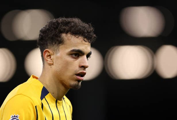 London, England, 24th January 2026. Yasin Ayari of Brighton during the Fulham vs Brighton and Hove Albion Premier League match at Craven Cottage, London. Picture credit should read: David Klein Sportimage EDITORIAL USE ONLY. No use with unauthorised audio, video, data, fixture lists, club league logos or live services. Online in-match use limited to 120 images, no video emulation. No use in betting, games or single club league player publications. SPI_032_DK_FULHAM_BRIGHTON SPI-4482-0024