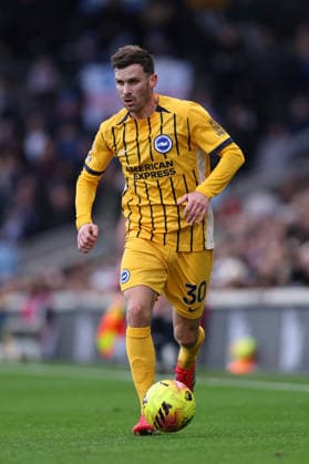 London, England, 24th January 2026. Pascal Groß of Brighton during the Fulham vs Brighton and Hove Albion Premier League match at Craven Cottage, London. Picture credit should read: David Klein Sportimage EDITORIAL USE ONLY. No use with unauthorised audio, video, data, fixture lists, club league logos or live services. Online in-match use limited to 120 images, no video emulation. No use in betting, games or single club league player publications. SPI_071_DK_FULHAM_BRIGHTON SPI-4482-0063