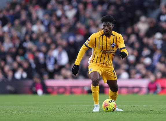 London, England, 24th January 2026. Carlos Baleba of Brighton during the Fulham vs Brighton and Hove Albion Premier League match at Craven Cottage, London. Picture credit should read: David Klein Sportimage EDITORIAL USE ONLY. No use with unauthorised audio, video, data, fixture lists, club league logos or live services. Online in-match use limited to 120 images, no video emulation. No use in betting, games or single club league player publications. SPI_077_DK_FULHAM_BRIGHTON SPI-4482-0069