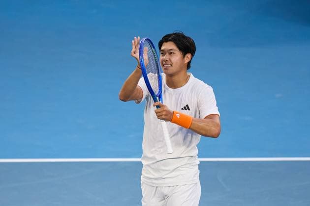 Learner Tien of the United States of America celebrates winning his match Australian Open tennis tournament, Day Eight, Melbourne Park, Australia - 25 Jan 2026Melbourne Melbourne Park Victoria (VIC) Australia  Copyright: xRachelxBach Shutterstockx 16380469dn