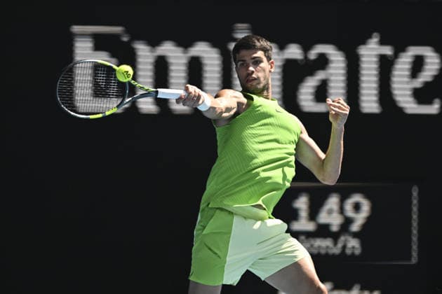 Australian Open 2026 MELBOURNE, AUSTRALIA - JANUARY 25: Carlos Alcaraz (ESP) in action against Tommy Paul (USA) (not seen) during round 4 at the Australian Open grand slam tennis tournament at Melbourne Park in Melbourne, Australia on January 25, 2026 Mark Avellino Anadolu Melbourne Australia. Editorial use only. Please get in touch for any other usage.  Copyright: x2026xAnadoluxMarkxAvellinox