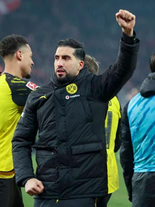 Emre Can (Borussia Dortmund) jubelt, Bundesliga, 1. FC Union Berlin v Borussia Dortmund, Stadion An der Alten Försterei am 24. January 2026 in Berlin, Deutschland. (Foto von Marco Steinbrenner DeFodi Images) Emre Can (Borussia Dortmund) cheer, Bundesliga, 1. FC Union Berlin v Borussia Dortmund, Stadion An der Alten Försterei, January 24, 2026 in Berlin, Germany. (Photo by Marco Steinbrenner DeFodi Images) DFL regulations prohibit any use of photographs as image sequences and or quasi-video. -
