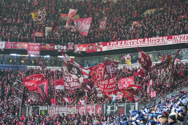 Deutschland: Fussball 2. Bundesliga, Saison 2025 26, 19. Spieltag - FC Schalke 04 vs 1. FC Kaiserslautern, 25.01.2026, Veltins Arena (Gelsenkirchen, Nordrhein-Westfalen) Fans 1. FC Kaiserslautern