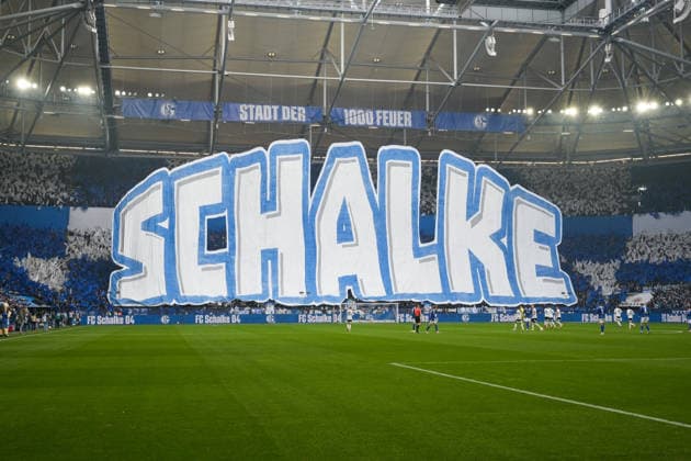 Deutschland: Fussball 2. Bundesliga, Saison 2025 26, 19. Spieltag - FC Schalke 04 vs 1. FC Kaiserslautern, 25.01.2026, Veltins Arena (Gelsenkirchen, Nordrhein-Westfalen) Choreo Fans FC Schalke 04