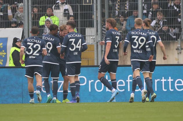 25.01.2026, Fussball, Herren, 2. Bundesliga, Saison 2025 2026, SV 07 Elversberg - VfL Bochum 1848, Torjubel zum 0:1, Torschütze: Mats Pannewig (VfL Bochum 1848) Elversberg Ursapharm-Arena an der Kaiserlinde Saarland Deutschland (DEU)