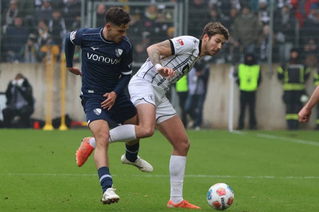 25.01.2026, Fussball, Herren, 2. Bundesliga, Saison 2025 2026, SV 07 Elversberg - VfL Bochum 1848, Maximilian Rohr (SV 07 Elversberg), Kjell-Arik Wätjen (VfL Bochum 1848) Elversberg Ursapharm-Arena an der Kaiserlinde Saarland Deutschland (DEU)