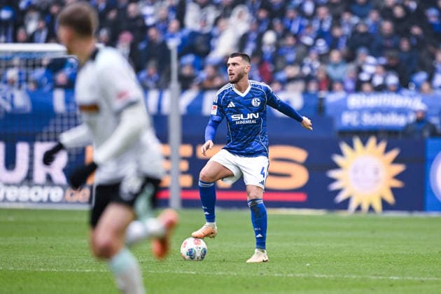 25.01.2026, Fussball, 2. Bundesliga, Saison 2025 2026, 19. Spieltag, FC Schalke 04 - 1. FC Kaiserslautern, Hasan Kurucay (FC Schalke 04) xRHR-FOTO YYx